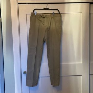 Brooks Brothers - Advantage Chino Milano pants. W32/L30